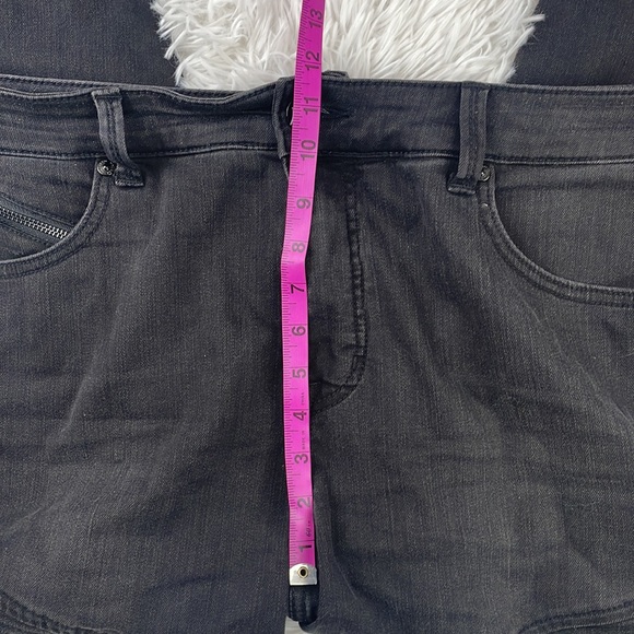 SEVEN7 MELISSA MCCARTHY Pencil faded black Moto Jeans. Size 18w - Picture 5 of 12